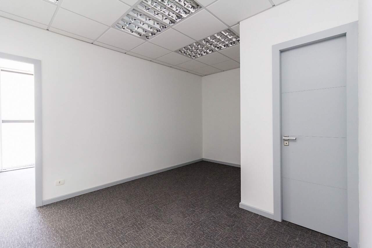 Sala Comercial 709 — Curitiba
