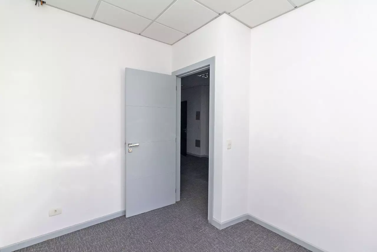 Sala Comercial 709 — Curitiba