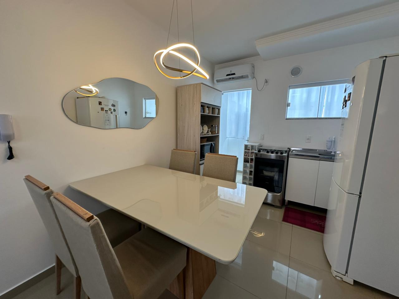 Apartamento 203 — Residencial Corbélia