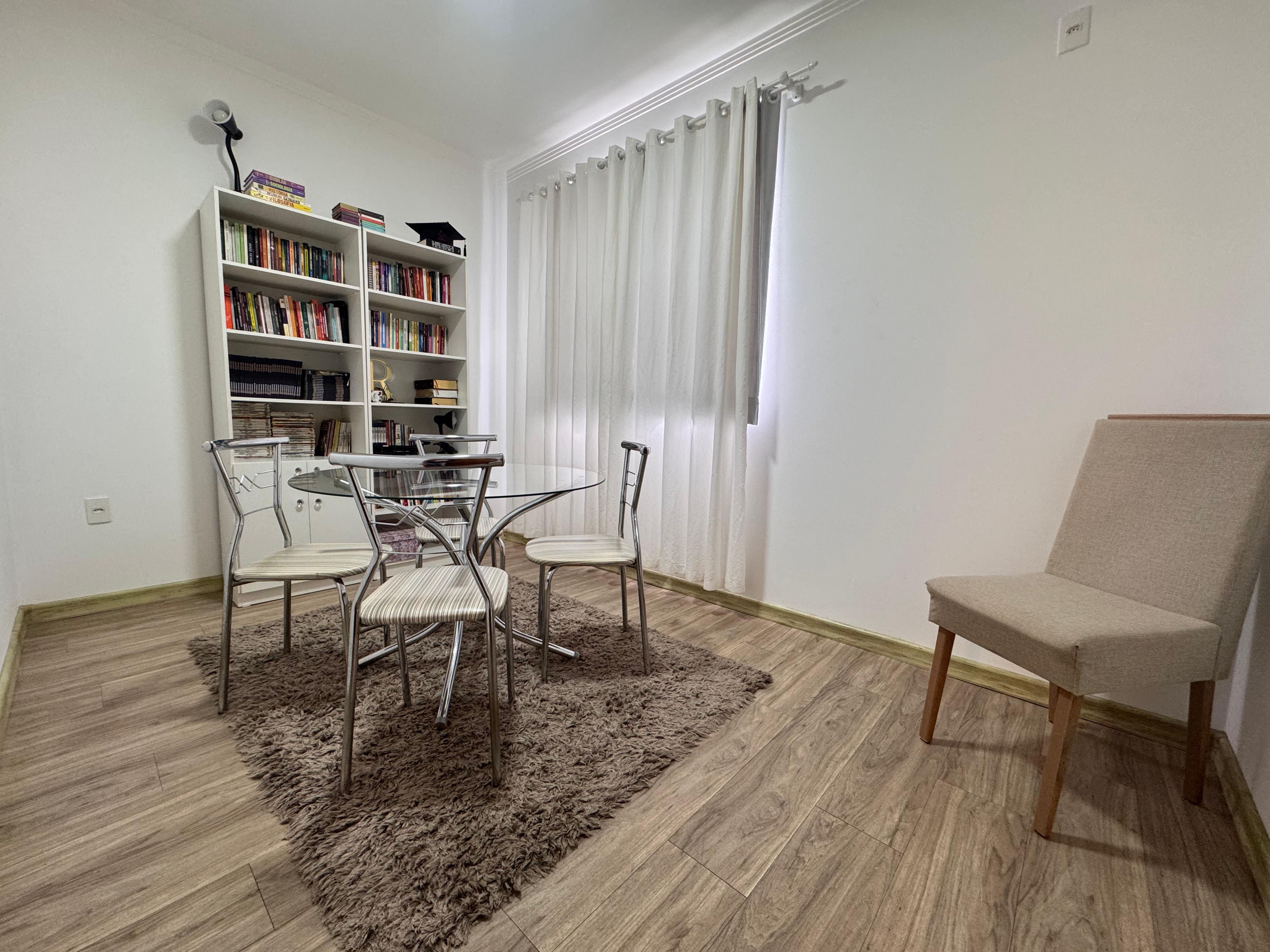 Apartamento 203 — Residencial Corbélia