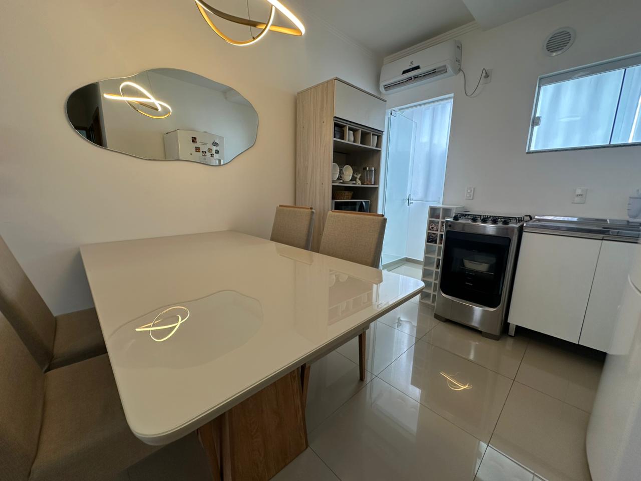 Apartamento 203 — Residencial Corbélia